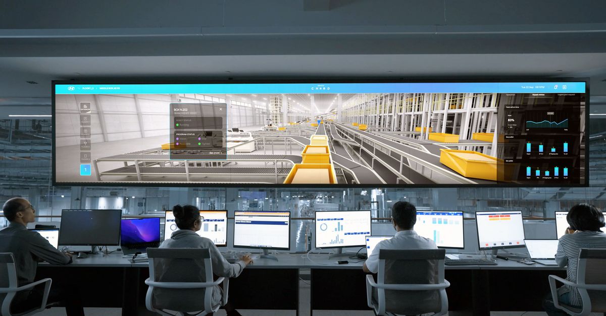 Scale Without a Server Room: Cloud IT Strategies for City Center, Singapore Modern control room with people monitoring large digital displays and computer systems.